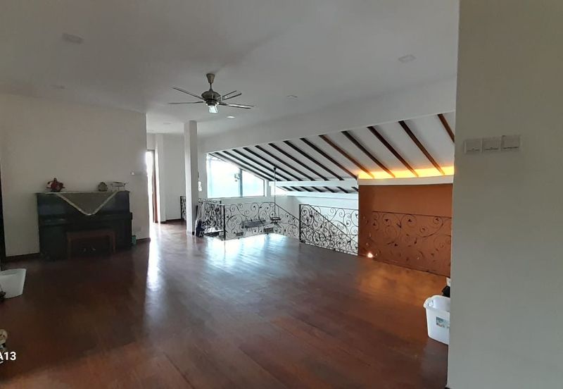 Impian Golf & Country Club