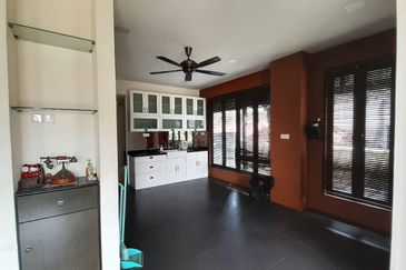 Impian Golf & Country Club