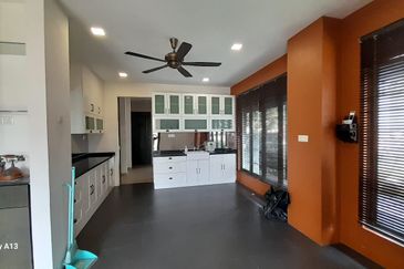 Impian Golf & Country Club