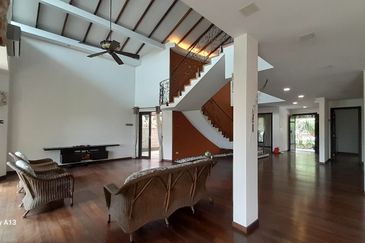 Impian Golf & Country Club