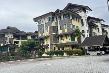 Bandar Tun Hussein Onn