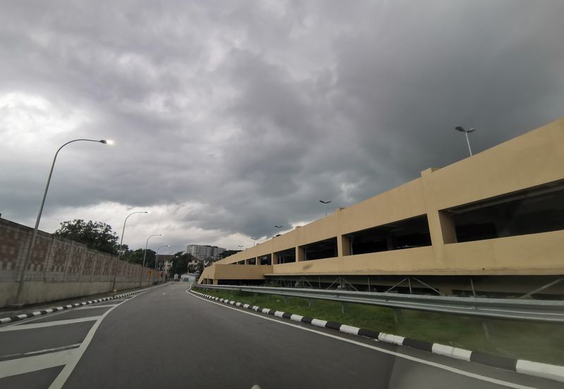 Taman Pinggiran Putra