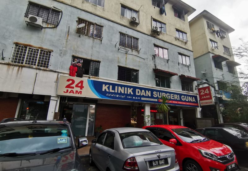 Taman Pinggiran Putra