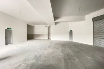 Netizen Upper Shop Unit For Rent 