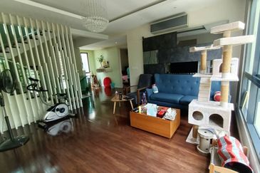 Villa 33, Bukit Manda'rina