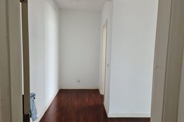 Villa 33, Bukit Manda'rina