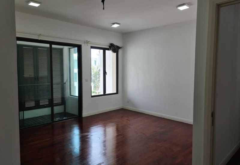 Villa 33, Bukit Manda'rina