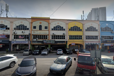 Pusat Perdagangan Seri Kembangan