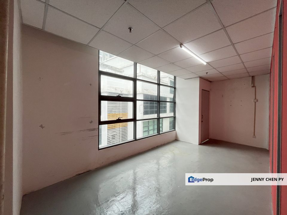 Cheap Duplex Shop Office Near MRT Seri Kembangan, Selangor, Seri Kembangan