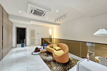 Bandar Tun Hussein Onn