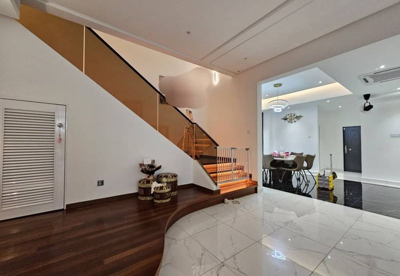 Bandar Tun Hussein Onn