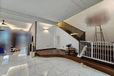 Bandar Tun Hussein Onn