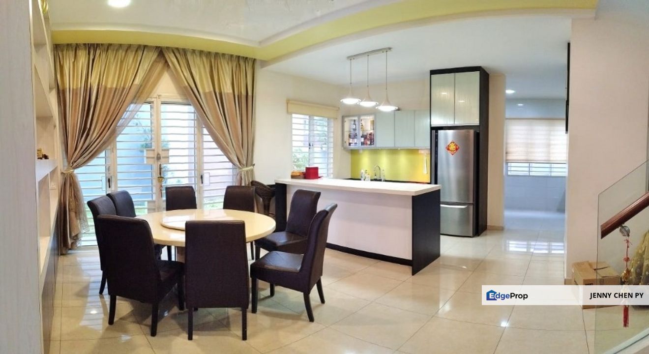 Cheap & Nice 3 storey bungalow @ Ridgeview Residences Kajang For Sale, Selangor, Kajang