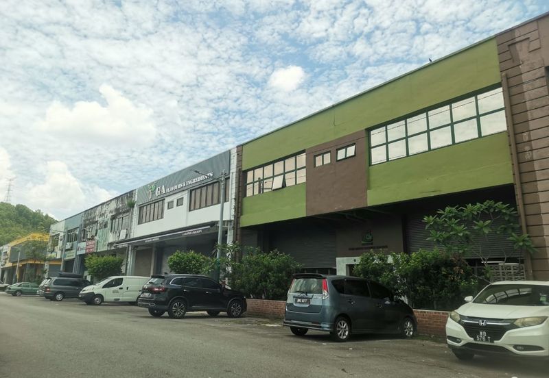 Kawasan Perindustrian Desa Serdang