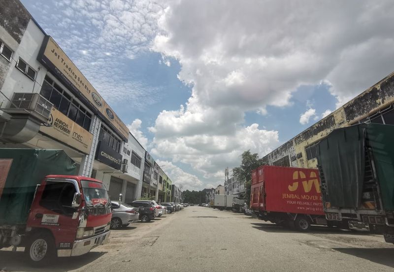 Kawasan Perindustrian Desa Serdang