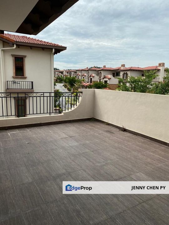 CHEAP & NICE Bungalow @ Diamond City Semenyih For Sale, Selangor, Semenyih