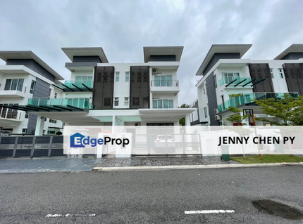 Nice 3-Storey Semi-D @ Suria Villa Sungai Long Kajang For Sale, Selangor, Kajang