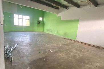 Kosmopleks, Bandar Baru Salak Tinggi