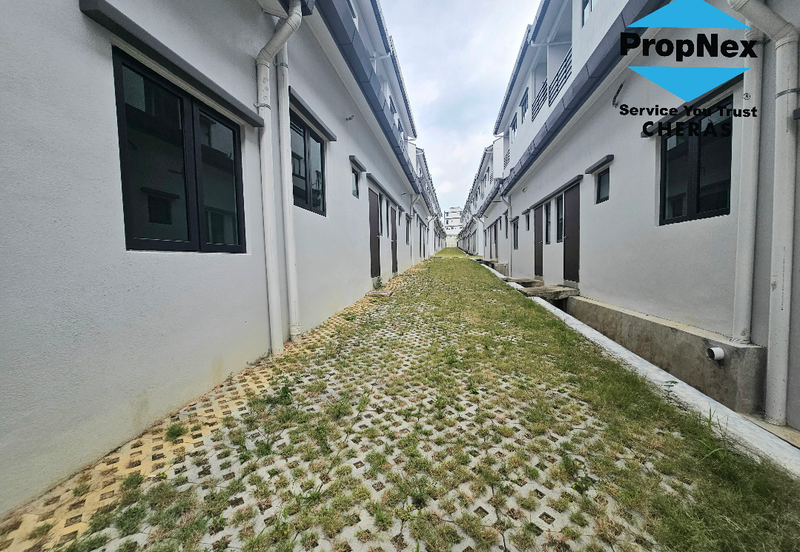 Orchid Hills (Residensi Bukit Orkid) @ 9 Miles