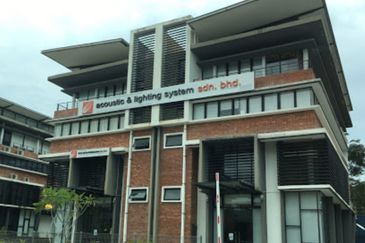 i32 Puchong Industrial Park