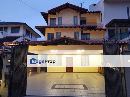 Taman Pelangi 3 storey Semi D , Johor, Johor Bahru