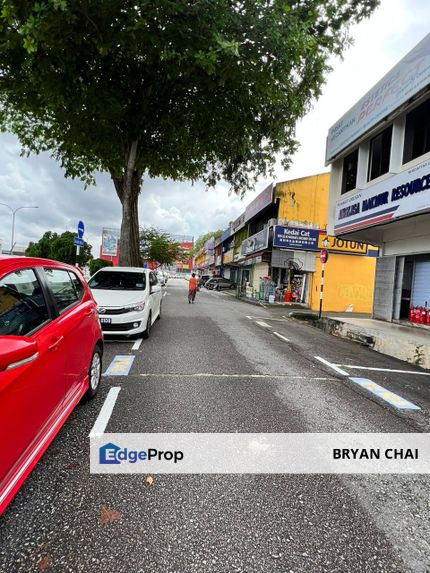 Tun Aminah SHoplot Facing Mainroad with Roi, Johor, Johor Bahru