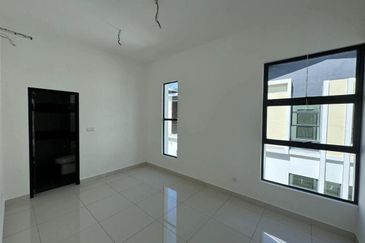 Honeydale Residence @ Taman Impian Emas
