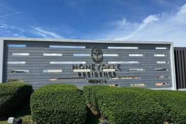 Honeydale Residence @ Taman Impian Emas