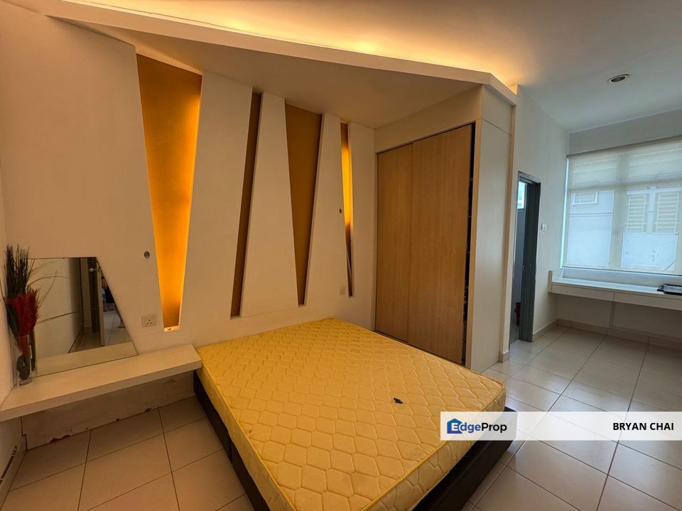 Taman Seri Austin Facing Garden Double Storey Fully Renovated , Johor, Johor Bahru