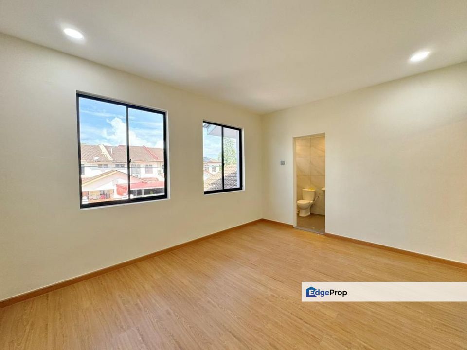 Jalan Jelatang Taman Megah Ria , Johor, Masai