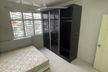 Villa Krystal, Bandar Selesa Jaya