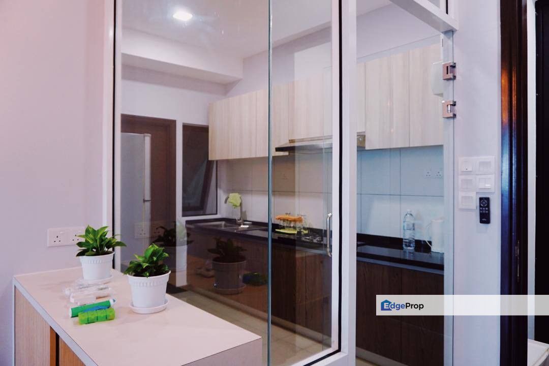 Molek Regency Serviced Residence @ Taman Molek, Johor Bahru. Taman Redang, Ponderosa, Desa Harmoni, Johor Jaya, Kampung Melayu Pandan , Johor, Johor Bahru