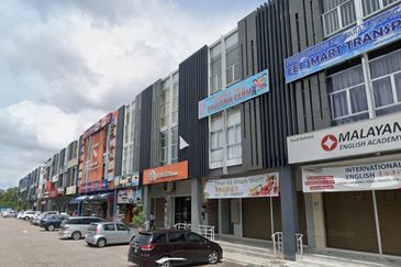 Bina Park, Bandar Seri Alam