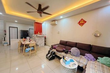 Palazio ( Pangsapuri Mayland Austin )