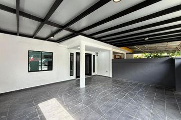 Single Storey Terrace House @ 25 Jalan Indah 4, Taman Indah, Johor Bahru. Near Kempas, Larkin, Tampoi, Sri Bahagia