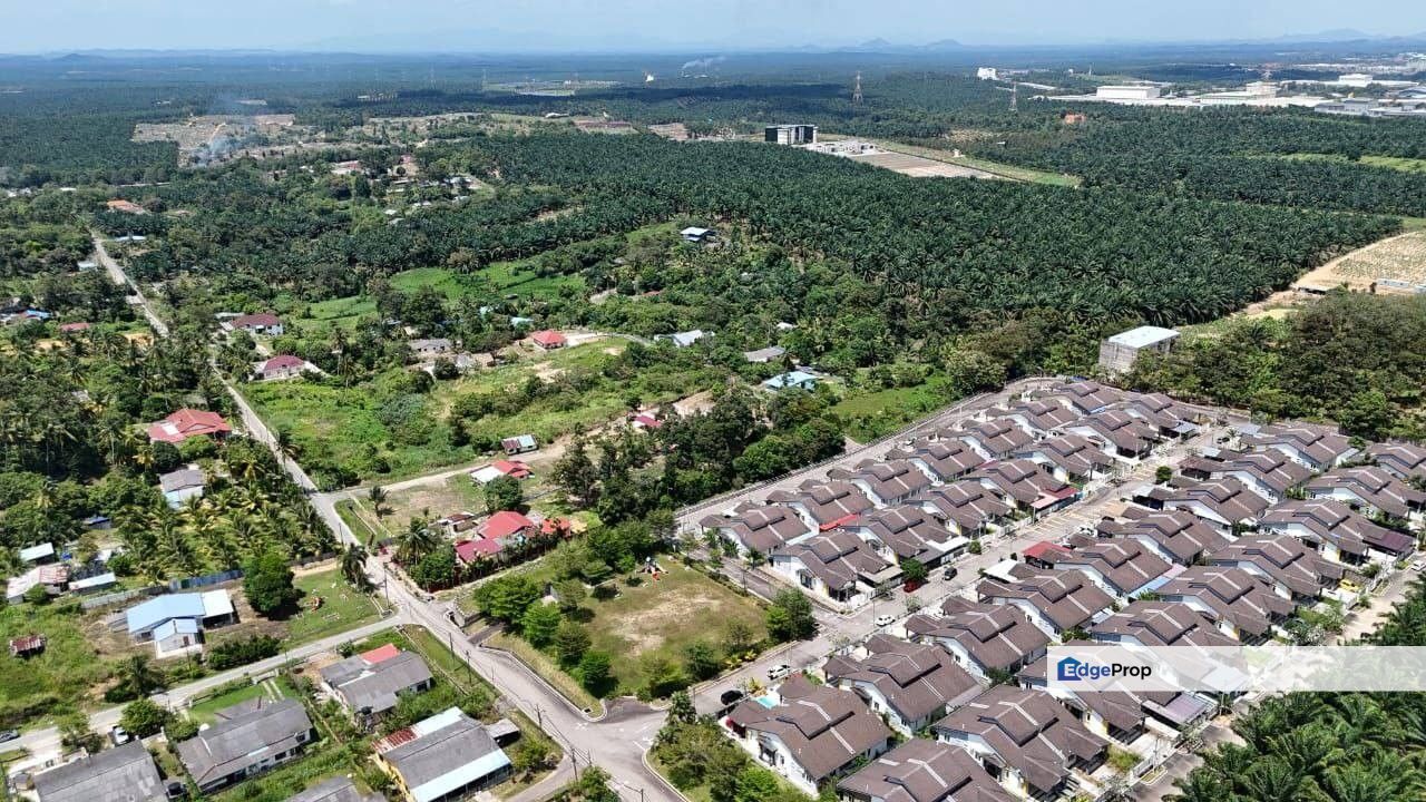 9.8 Acres Zoning Residential Land @ Kluang, Johor, Johor, Kluang