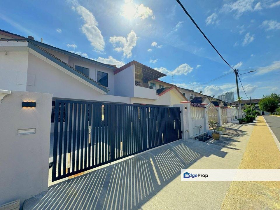 Large Double Storey Terrace House @ Jalan Jelatang 19, Taman Megah Ria, Masai Johor. Near Kota Puteri, Tmn Rinting, Seri Alam, Permas Jaya, Johor, Masai