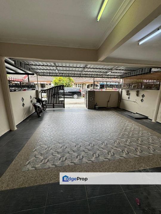 Single Storey Terrace House @ 525 Jalan Senai Utama, Taman Senai Utama, Senai Johor. Near Taman Aman , Johor, Senai