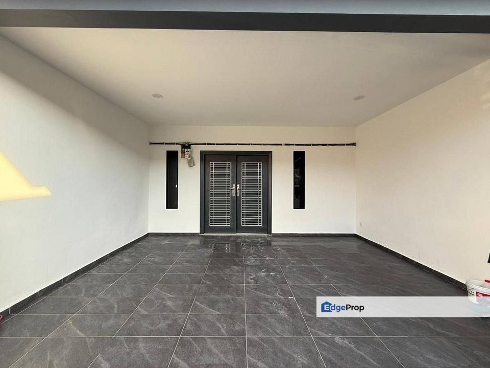 Double Storey Medium Low Cost House @ 32 Jalan Nusaria 5/4, Taman Nusantara, Gelang Patah, Johor. Near Iskandar Puteri, Nusajaya, Eco Botanic, Johor, Gelang Patah