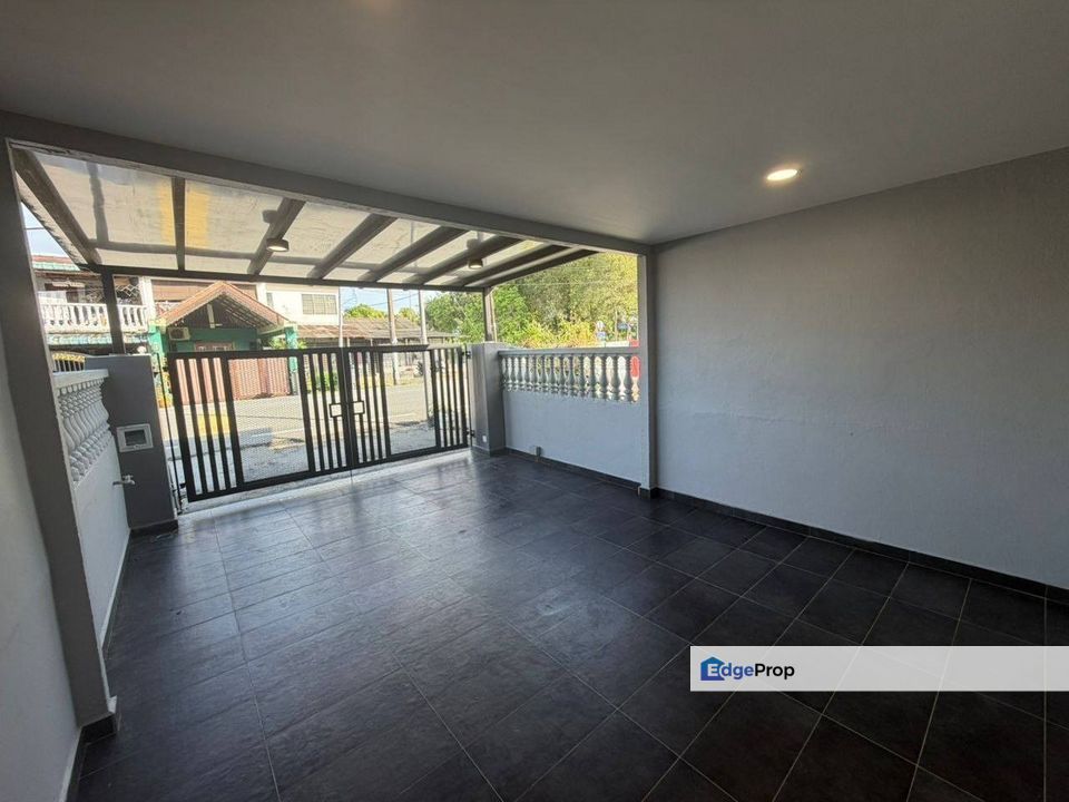 Double Storey Low Cost @ 34 Jalan Makmur 15, Taman Damai Jaya, Skudai, Johor. Near Tun Aminah, Taman Universiti, Sutera Utama, Johor, Skudai