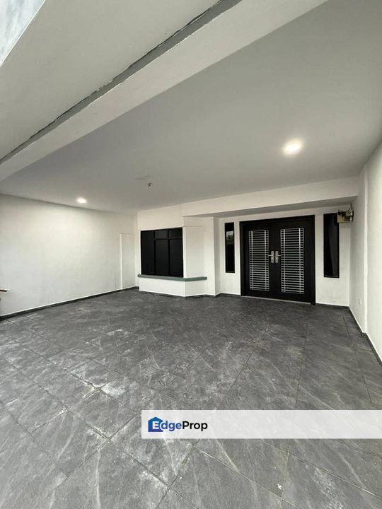 Single Storey Terrace House @ 16 Jalan Suasa 2, Taman Sri Skudai, Skudai, Johor. Near Sutera, Tun Aminah, Perling, Johor, Skudai