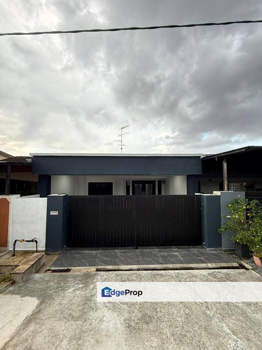 Single Storey Terrace House @ 16 Jalan Suasa 2, Taman Sri Skudai, Skudai, Johor. Near Sutera, Tun Aminah, Perling, Johor, Skudai