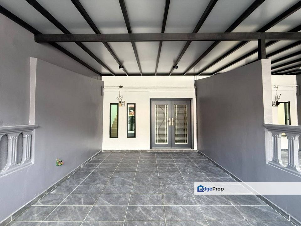 Double Storey Low Cost @ 7 Jalan Makmur 52, Taman Damai Jaya, Skudai, Johor. Near Tun Aminah, Taman Universiti, Sutera Utama, Johor, Skudai