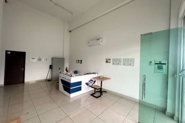 Kempas Utama Industrial Park