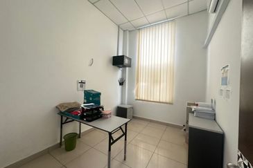 Kempas Utama Industrial Park