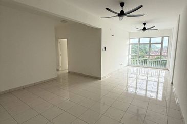 Merpati Indah Apartment @ Bandar Putra Kulai