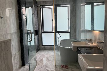 Imperia @ Puteri Harbour