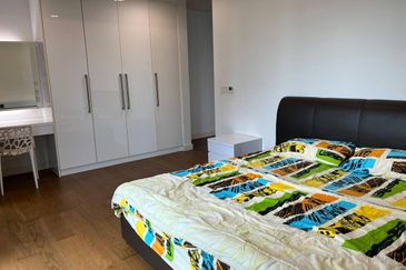 Imperia @ Puteri Harbour