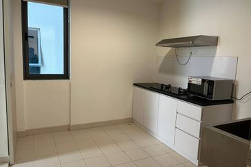 Imperia @ Puteri Harbour