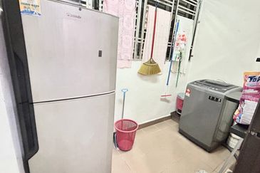 M'Tiara Apartment @ Larkin Idaman